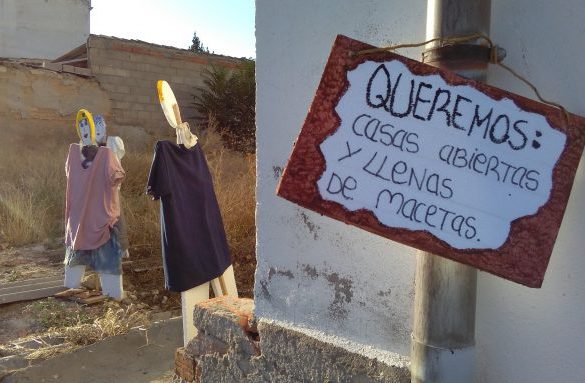 Vecinos de poliespán y un diccionario propio contra la despoblación de Portalrubio